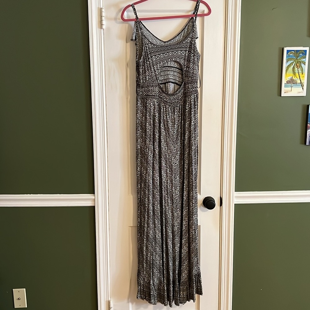 Express High-Low Geometric Pattern Dress - Picture 2 of 5